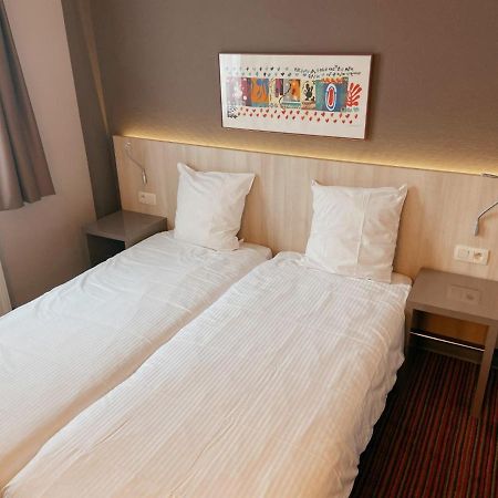 Hotel les100ciels Saint-Hubert Extérieur photo