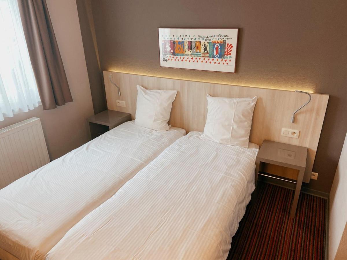Hotel les100ciels Saint-Hubert Extérieur photo